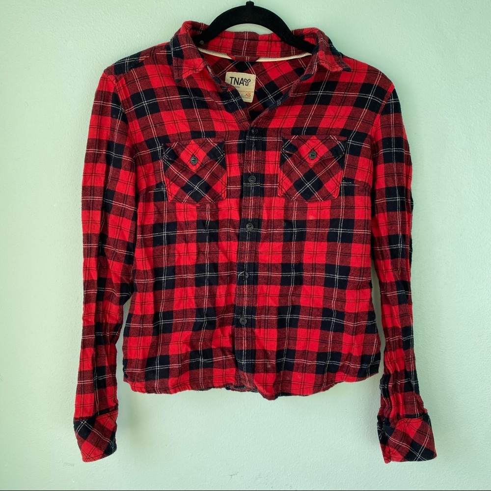 Aritzia TNA Plaid Button Up Flannel